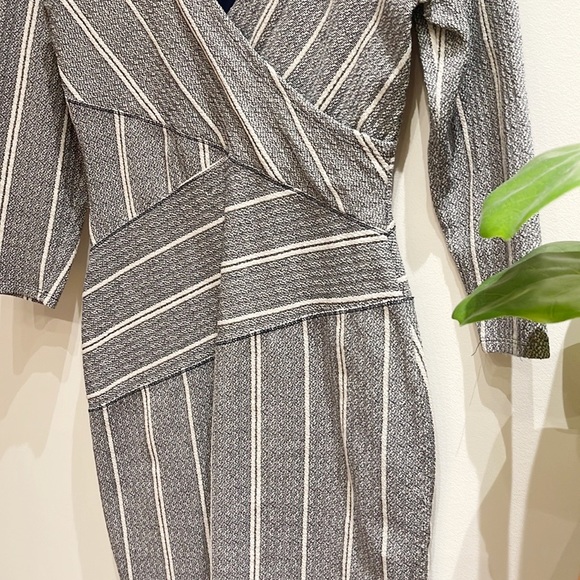 Anthropologie Maeve Amelia Column Stripe Wrap Dress Size Small - Picture 7 of 15